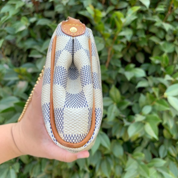 Sold - Picture 8 of 14